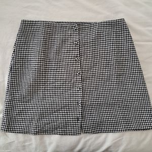Lulus houndstooth mini skirt